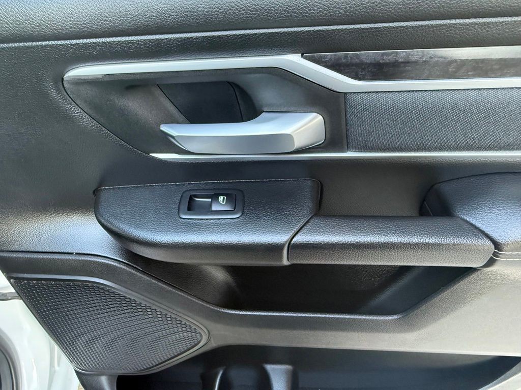 2023 RAM 1500 Image 58