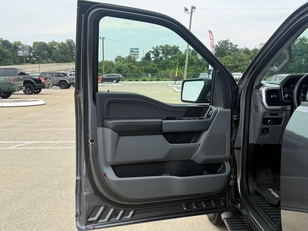2023 Ford F-150 Image 9