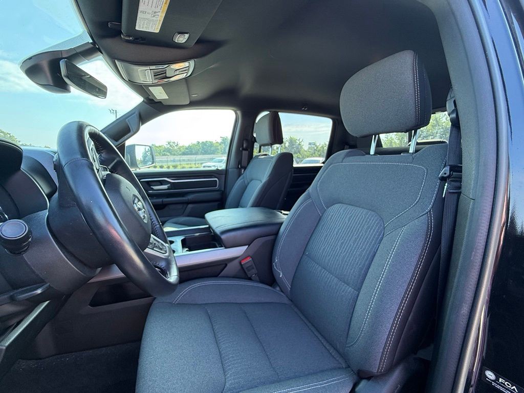 2023 RAM 1500 Image 9