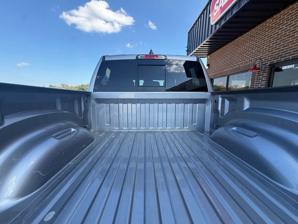 2023 RAM 1500 Image 41