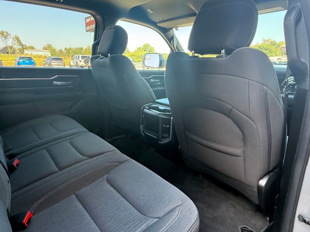 2023 RAM 1500 Image 48