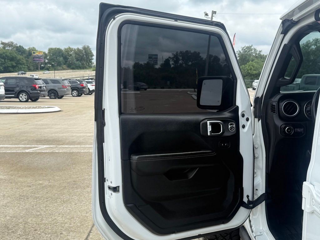 2018 Jeep Wrangler Image 13