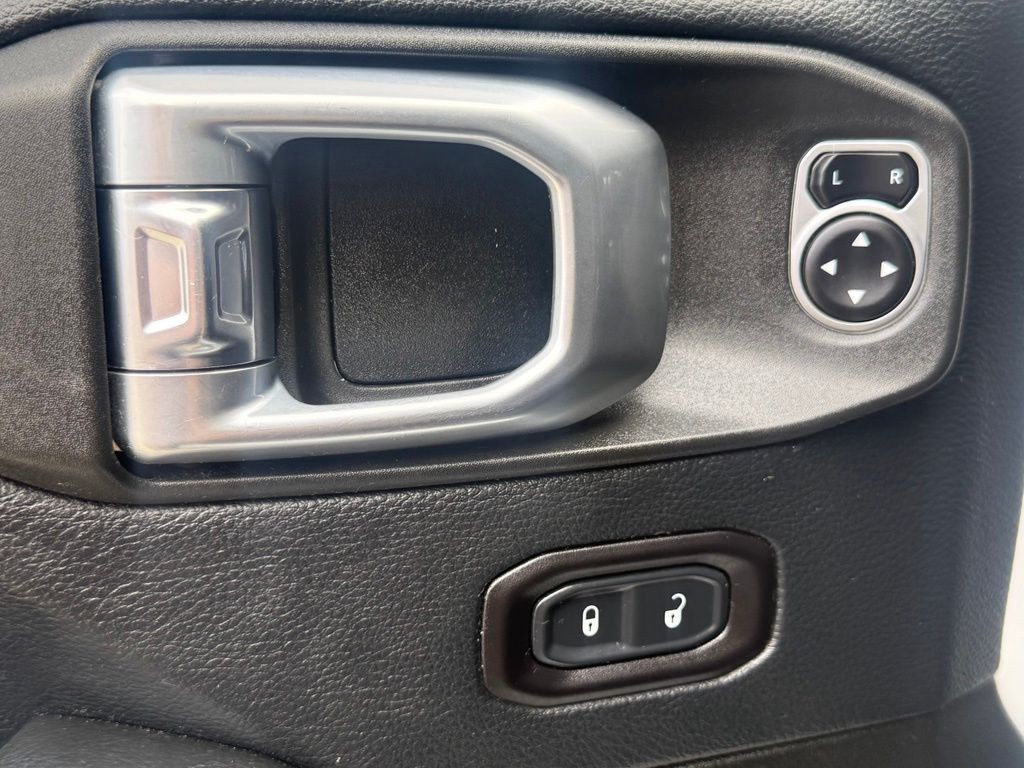 2018 Jeep Wrangler Image 15