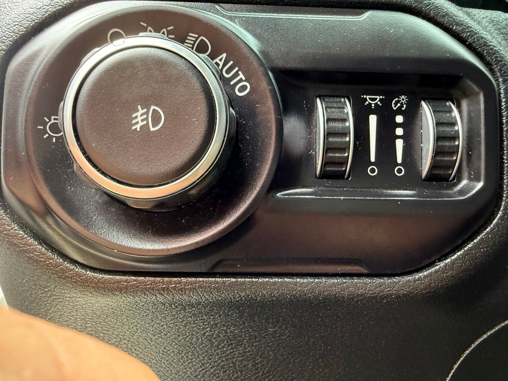 2018 Jeep Wrangler Image 30