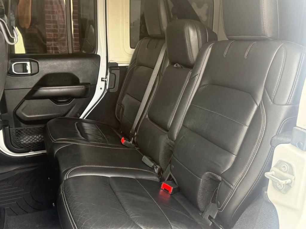 2018 Jeep Wrangler Image 35