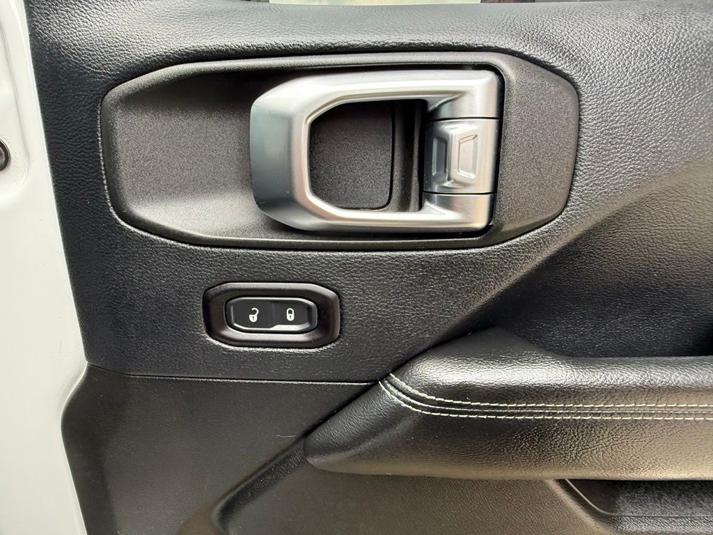2018 Jeep Wrangler Image 60