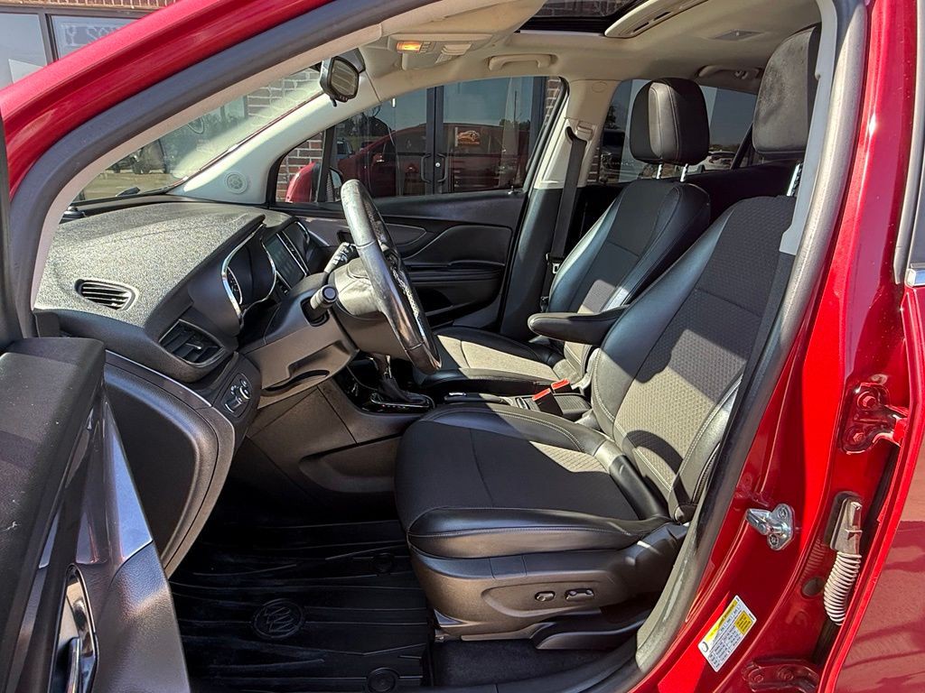 2019 Buick Enclave Image 13