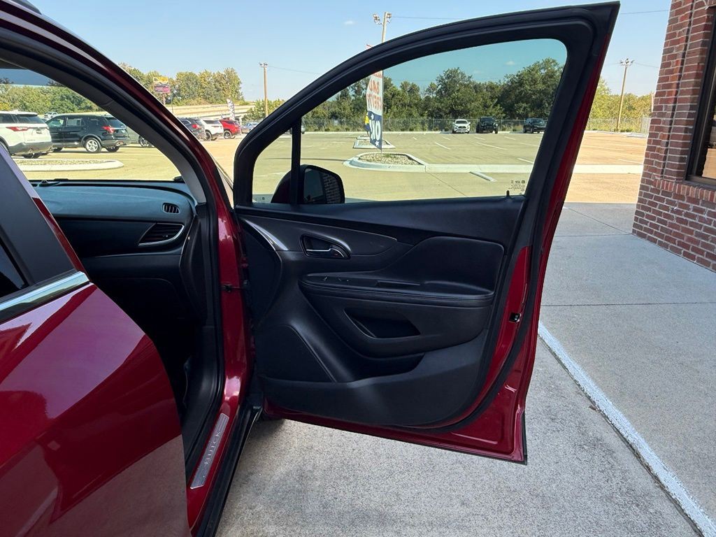 2019 Buick Enclave Image 40