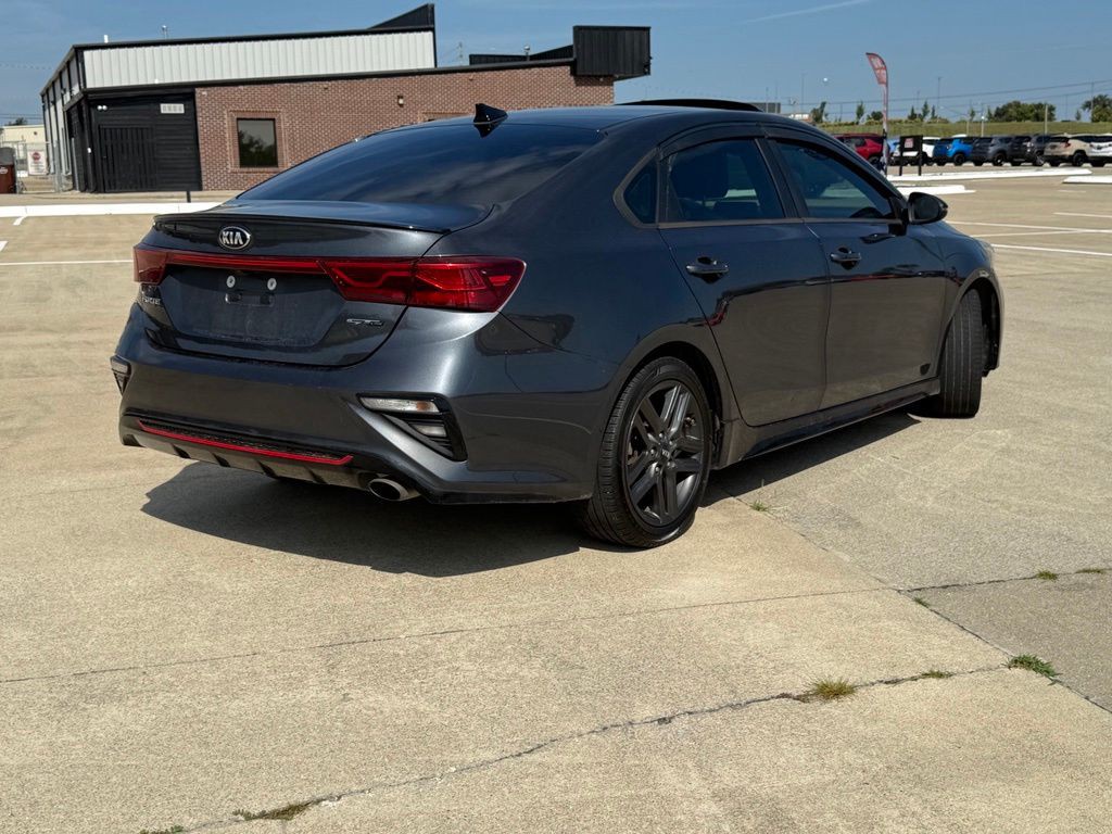 2021 Kia Forte Image 8