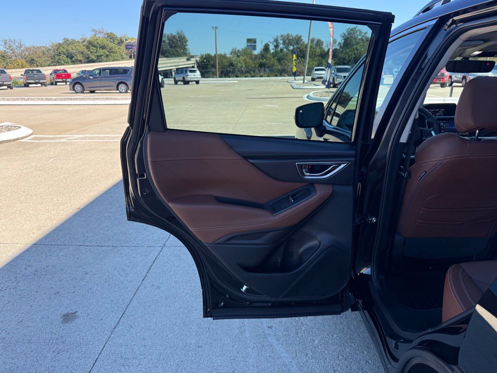 2021 Subaru Forester Image 23
