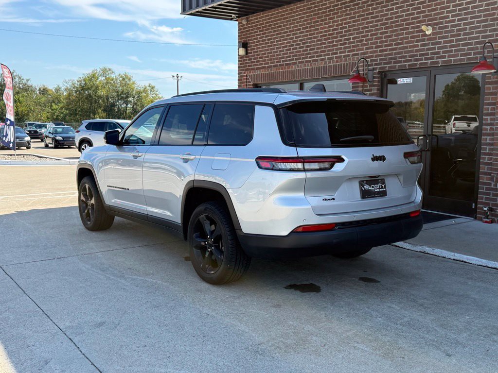 2023 Jeep Grand Cherokee Image 9