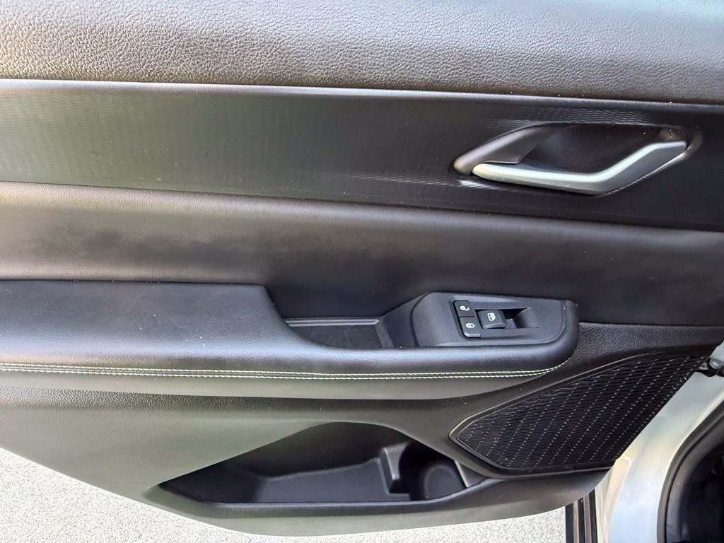 2023 Jeep Grand Cherokee Image 24