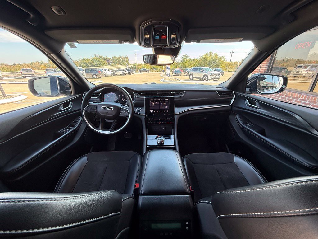 2023 Jeep Grand Cherokee Image 33