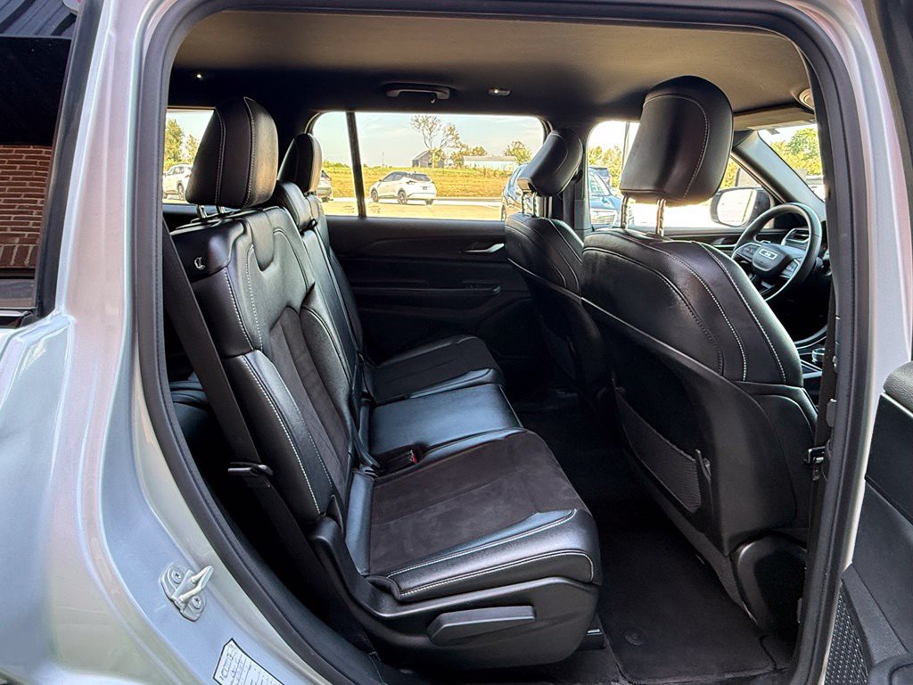 2023 Jeep Grand Cherokee Image 55