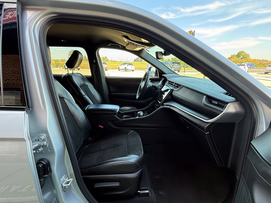 2023 Jeep Grand Cherokee Image 61