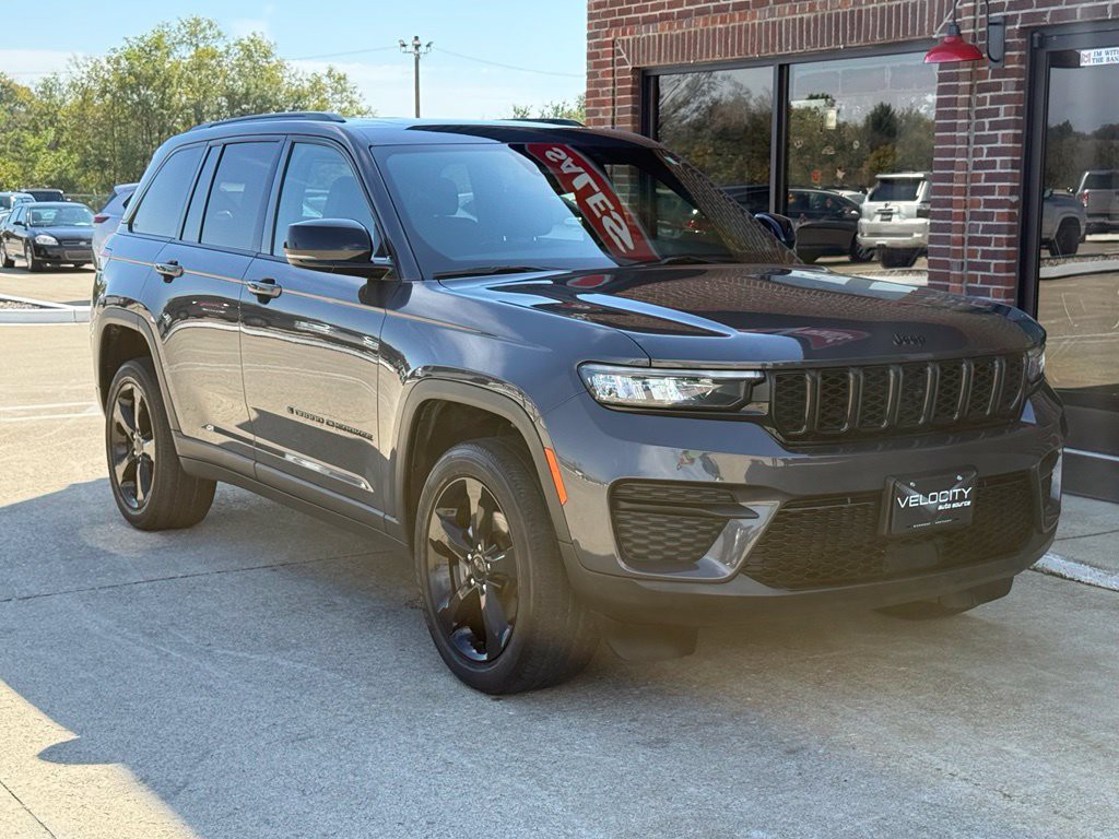 2023 Jeep Grand Cherokee Image 8
