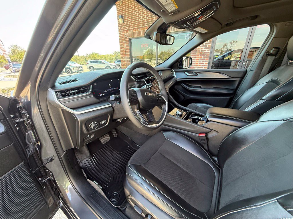 2023 Jeep Grand Cherokee Image 27