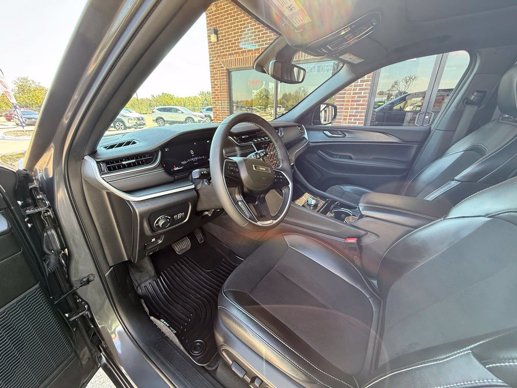 2023 Jeep Grand Cherokee Image 28