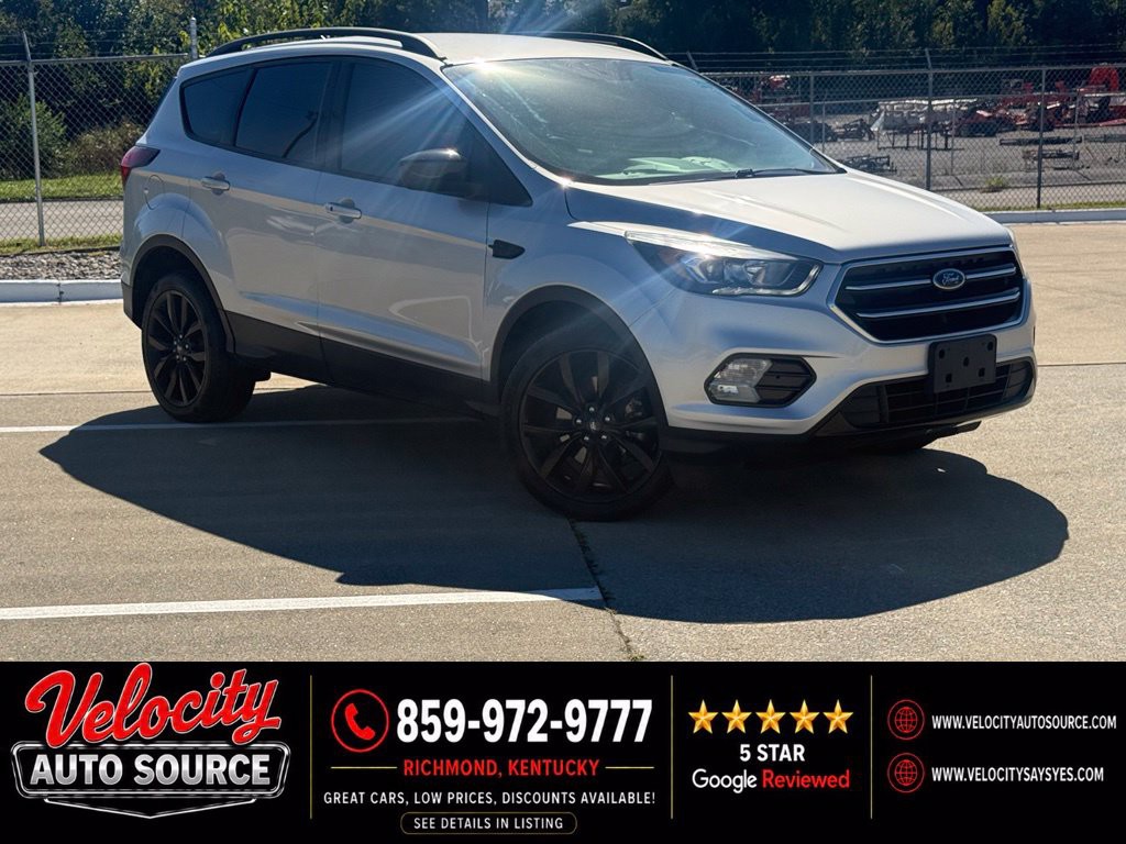 2019 Ford Escape Image 1