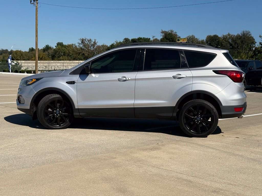 2019 Ford Escape Image 9