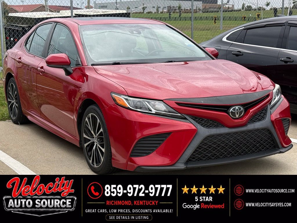 2019 Toyota Camry SE