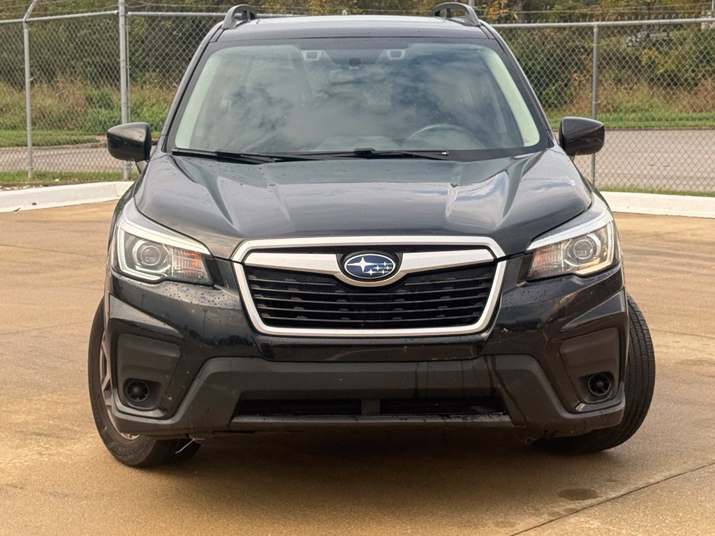 2019 Subaru Forester Image 2