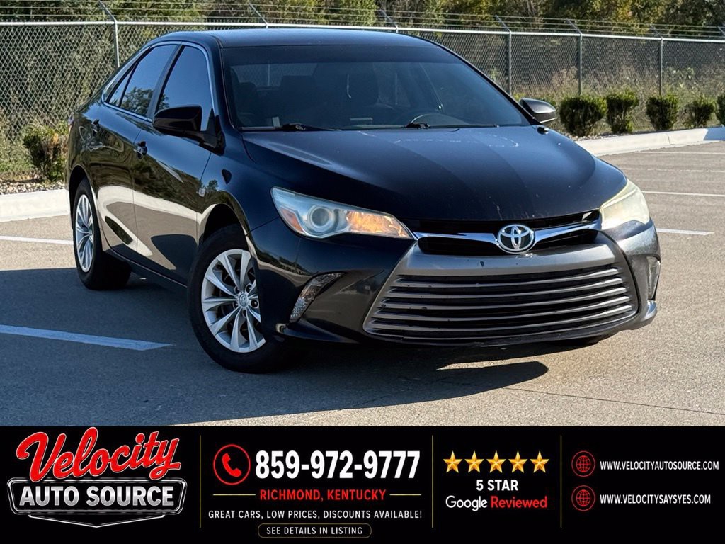 2015 Toyota Camry Image 1