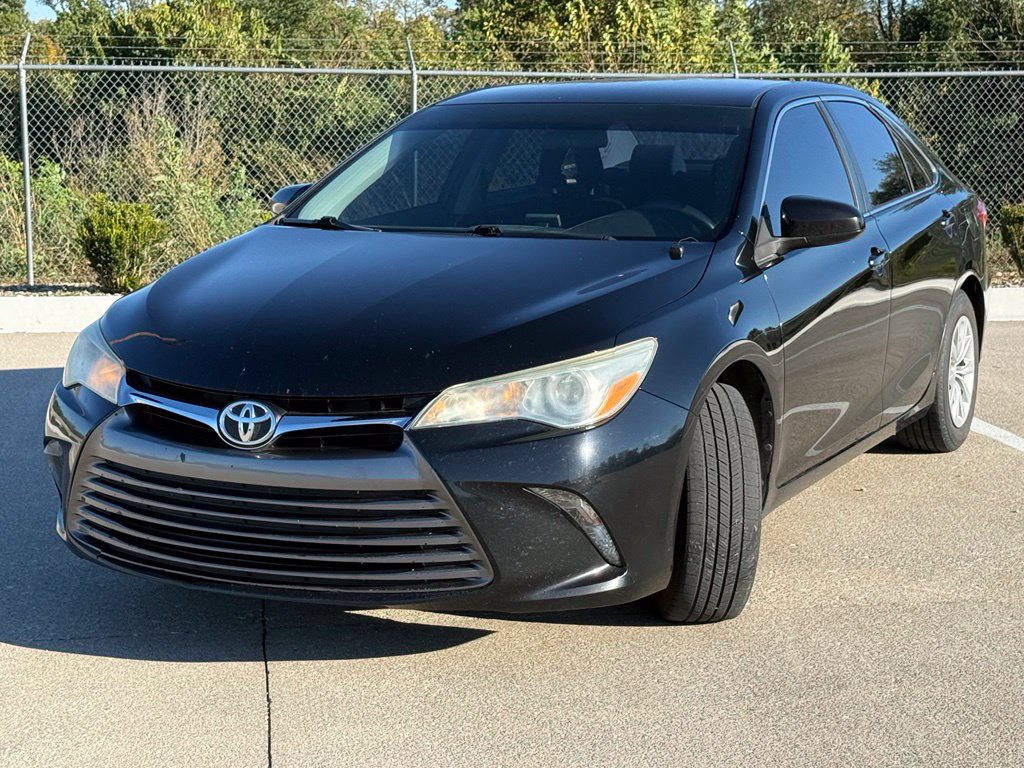 2015 Toyota Camry Image 3