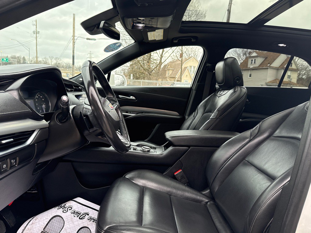 2020 Cadillac XT4 Image 8