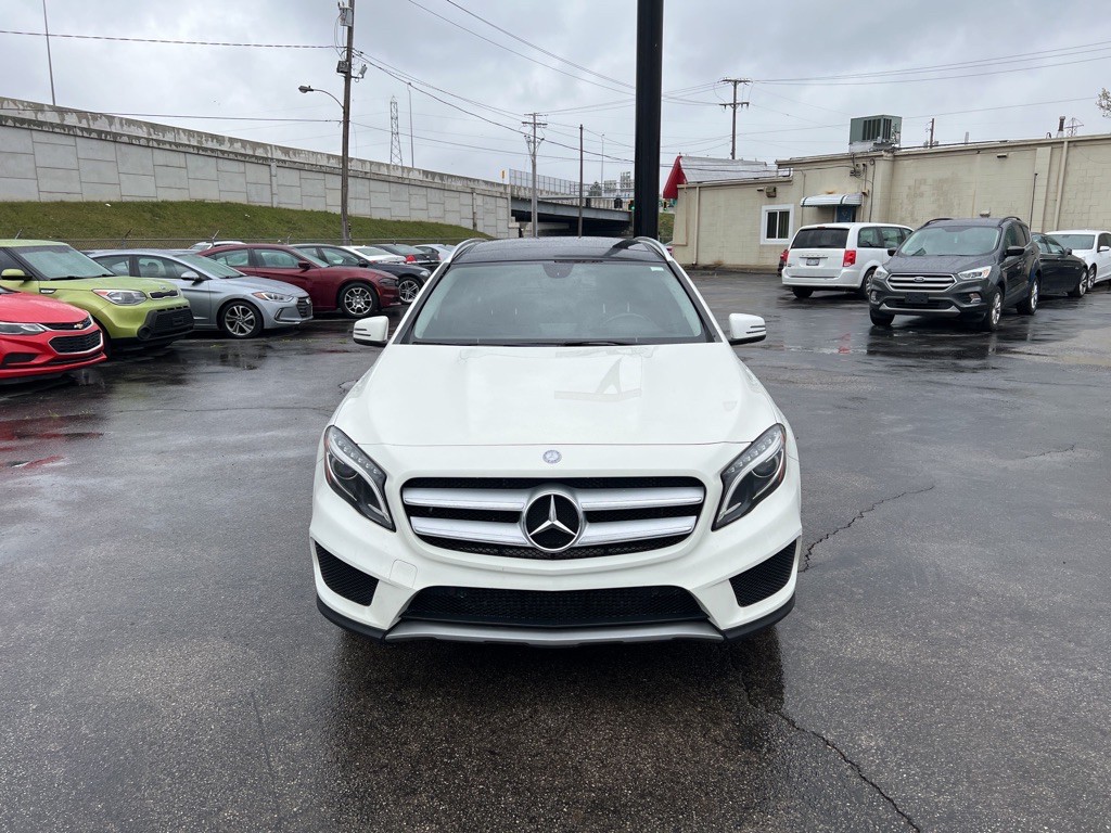 2015 Mercedes-Benz GLA-Class Image 1