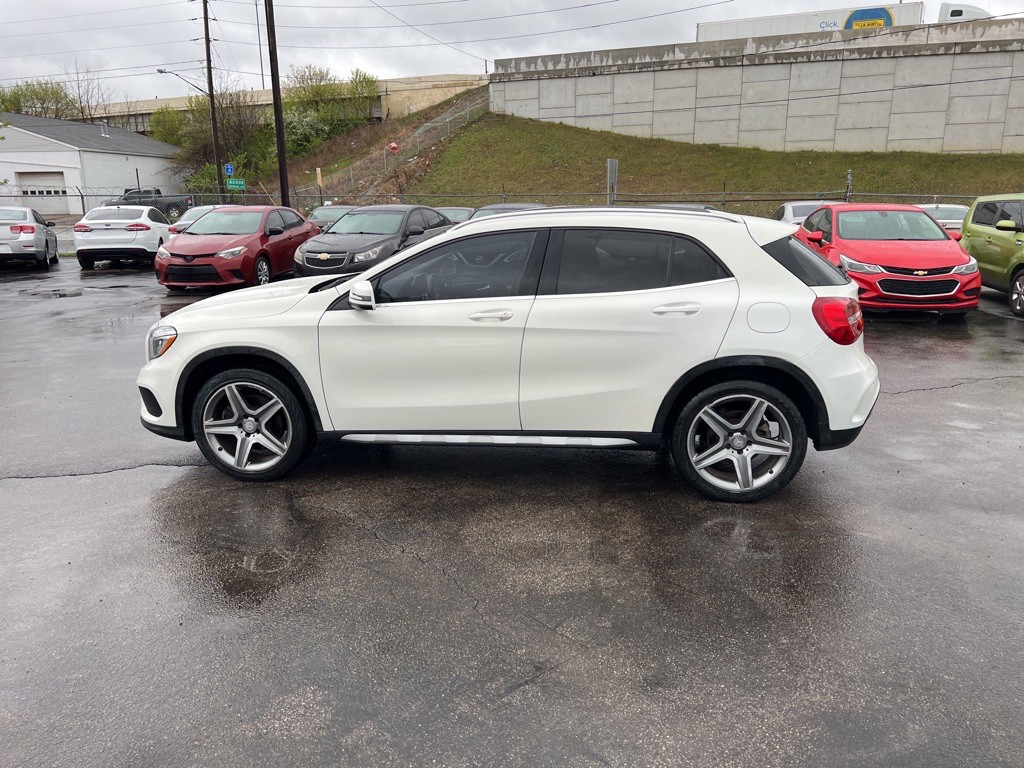 2015 Mercedes-Benz GLA-Class Image 4