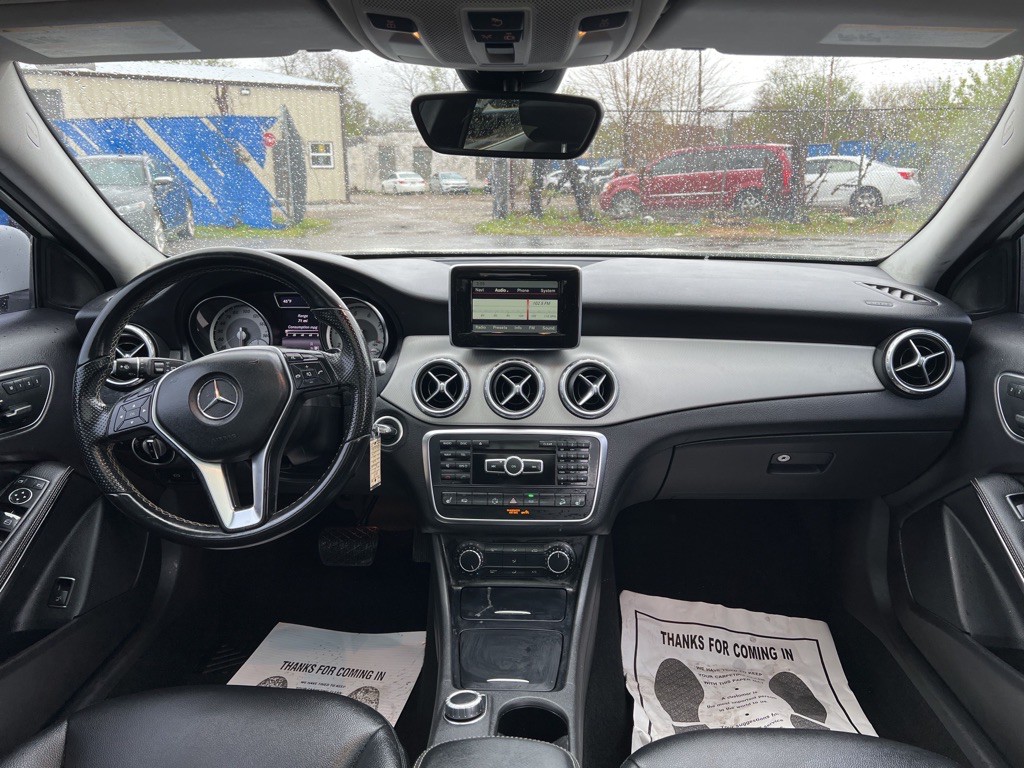 2015 Mercedes-Benz GLA-Class Image 16