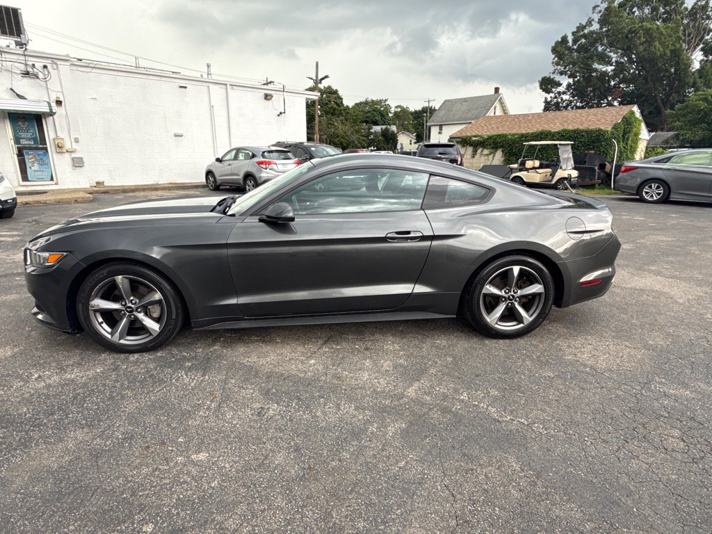 2016 Ford Mustang Image 4