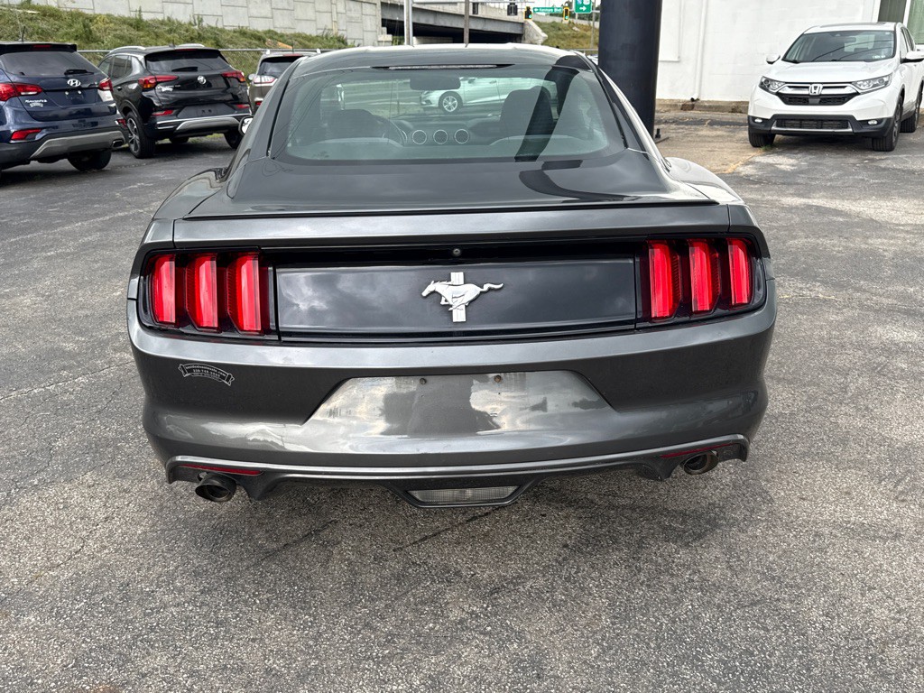 2016 Ford Mustang Image 5