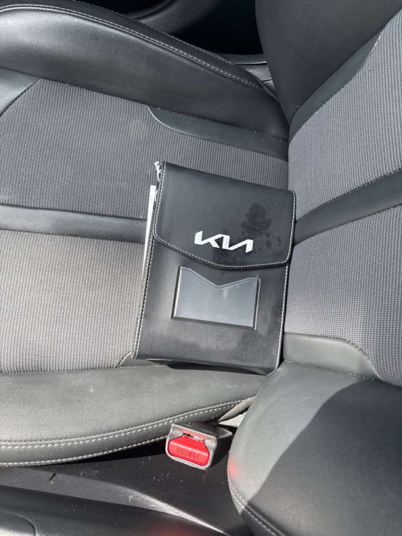 2022 Kia K5 Image 19