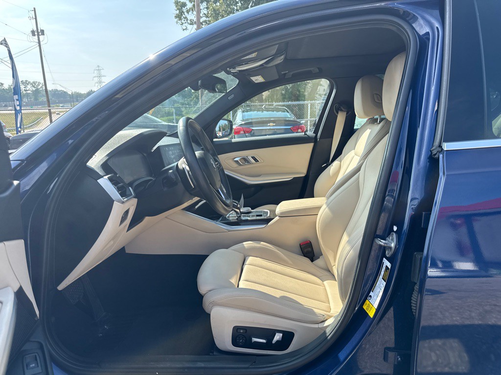 2020 BMW 3 Series Image 12