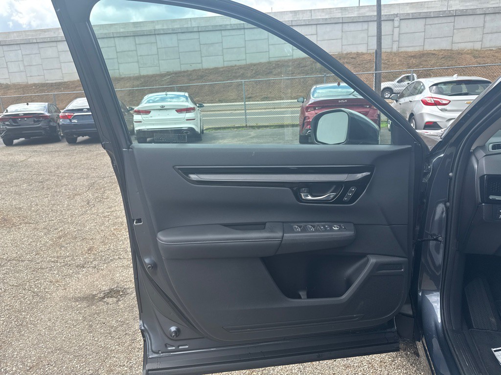 2025 Honda CR-V Image 7