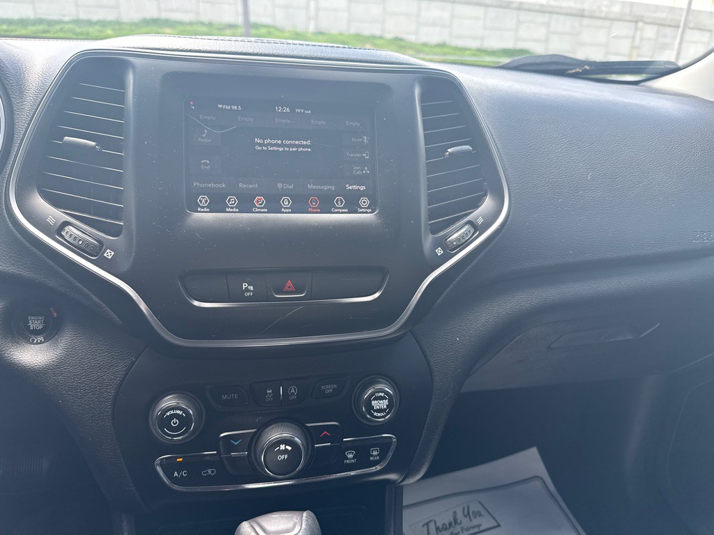2020 Jeep Cherokee Image 8