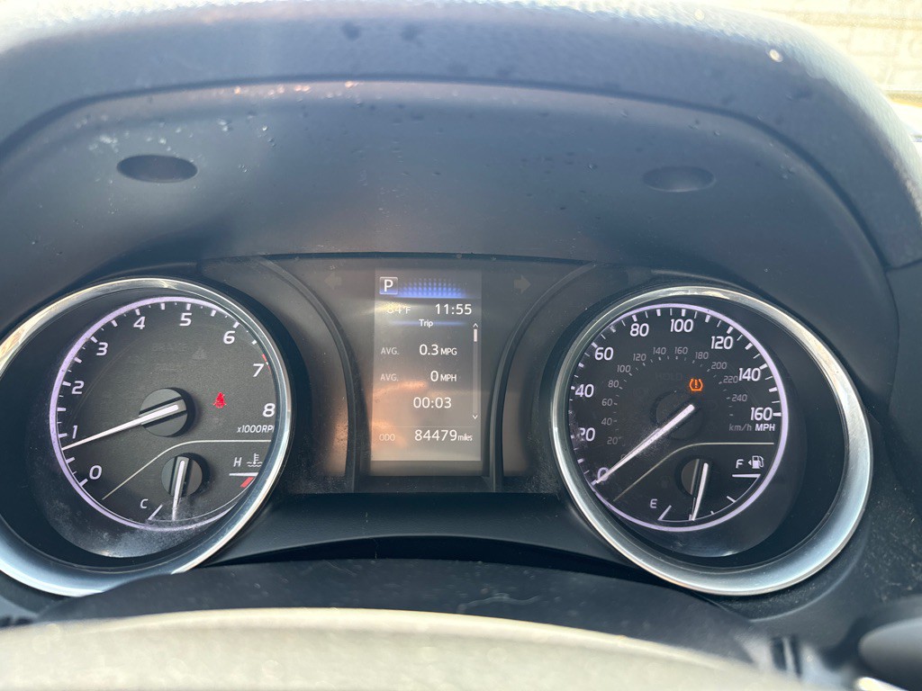 2019 Toyota Camry Image 8
