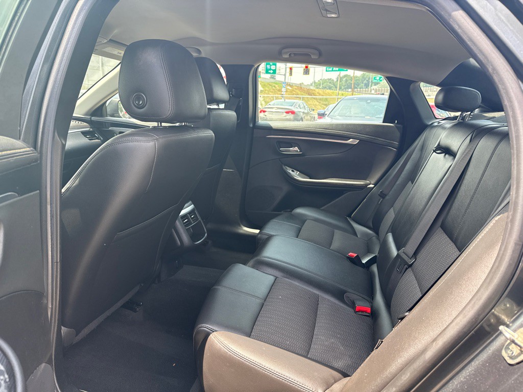 2019 Chevrolet Impala Image 10
