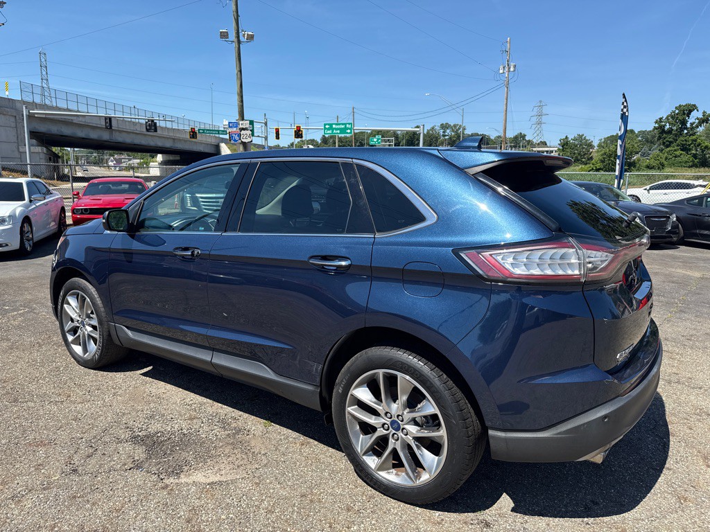 2017 Ford Edge Image 6