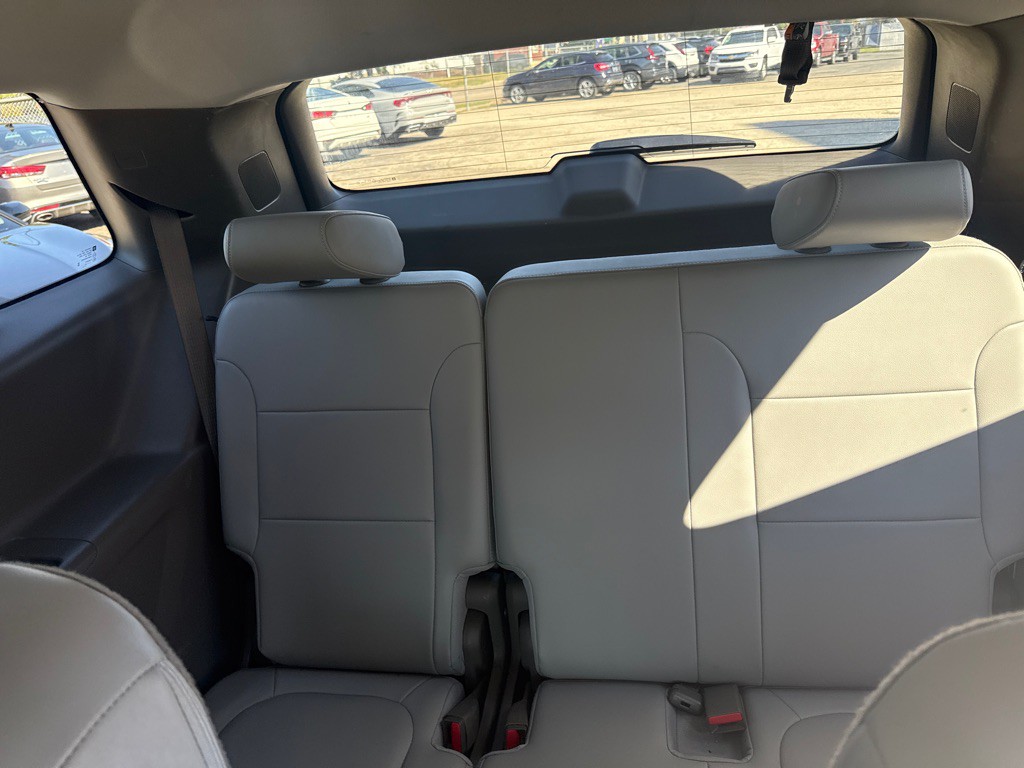 2021 Chevrolet Traverse Image 12