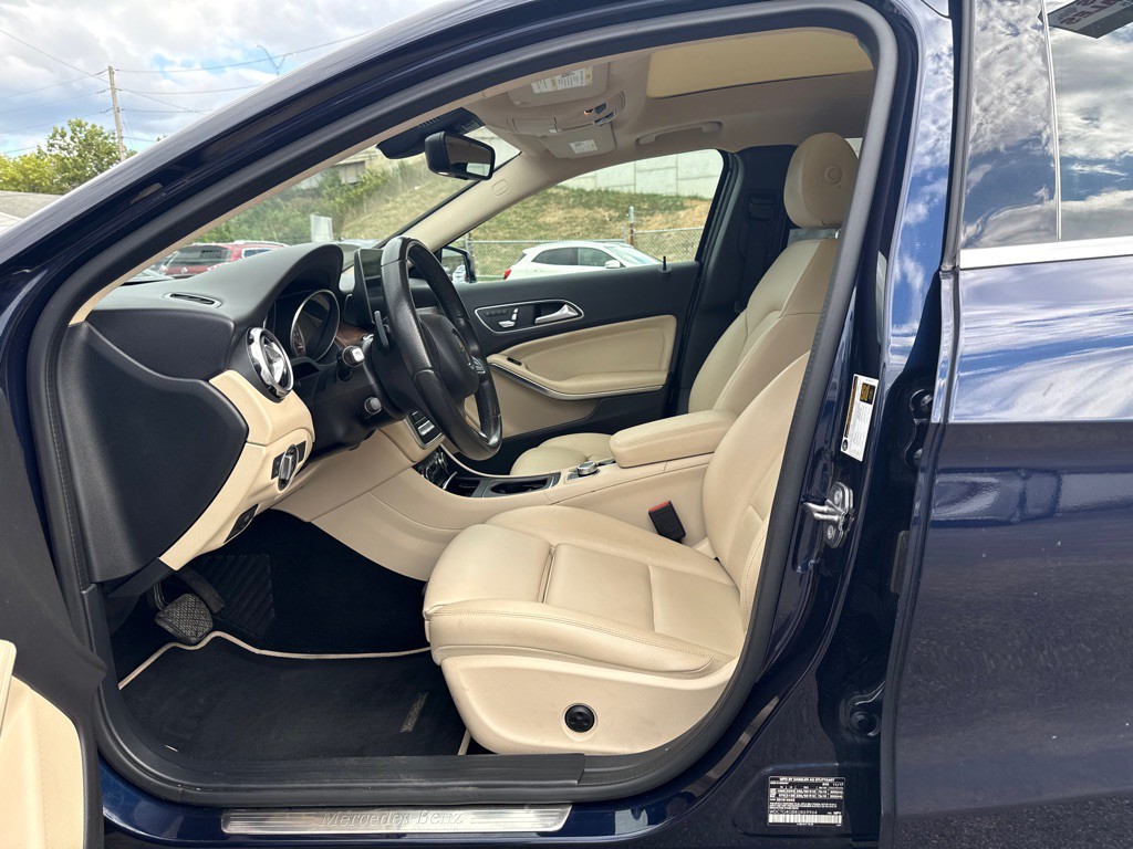 2018 Mercedes-Benz GLA-Class Image 7