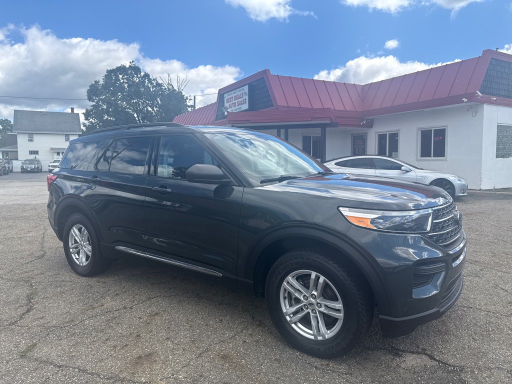 2022 Ford Explorer Image 3