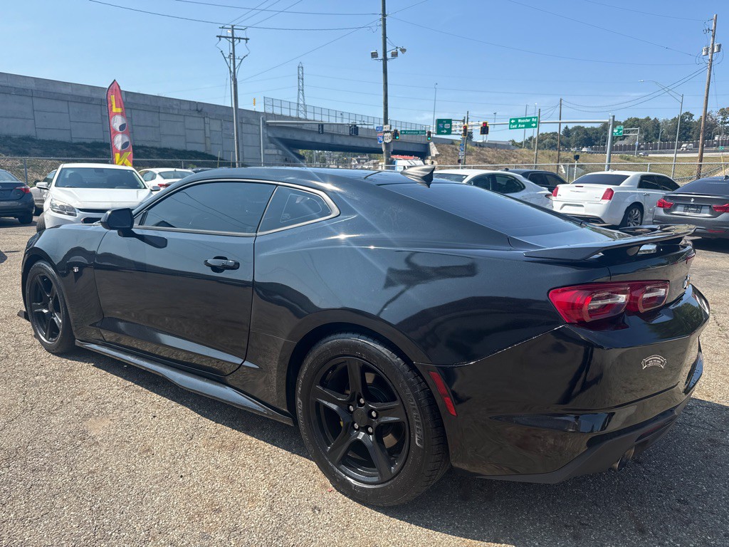 2019 Chevrolet Camaro Image 6
