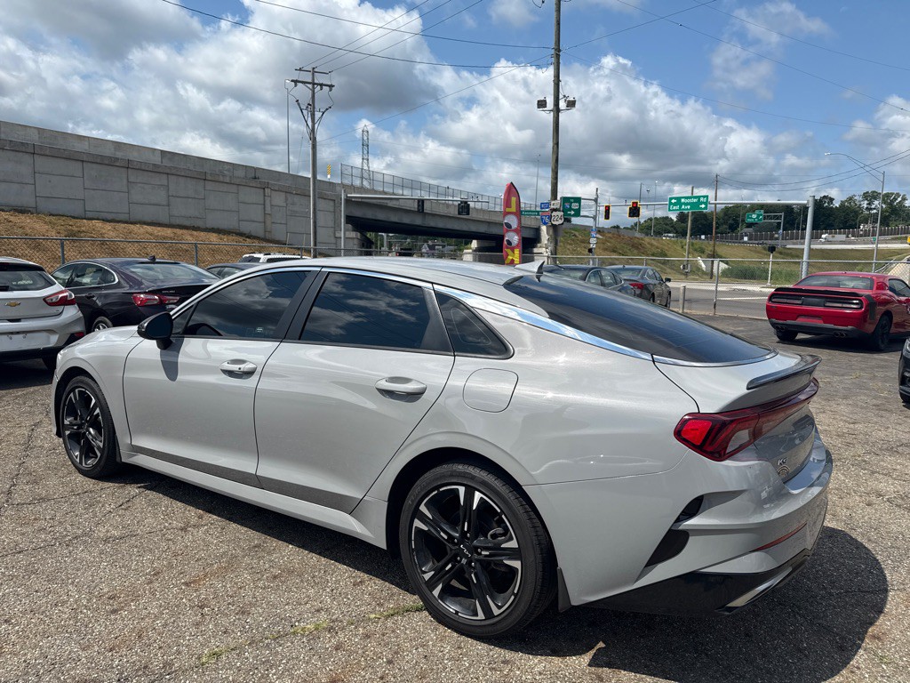 2022 Kia K5 Image 6