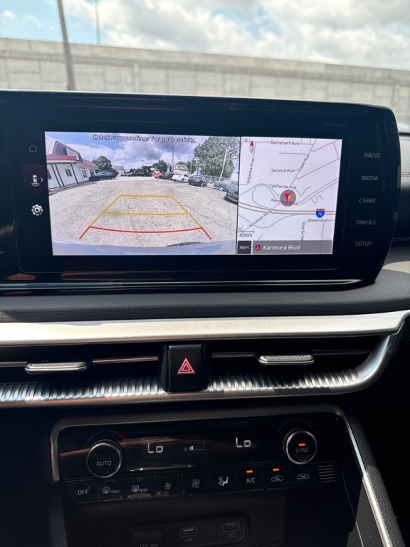 2022 Kia K5 Image 11