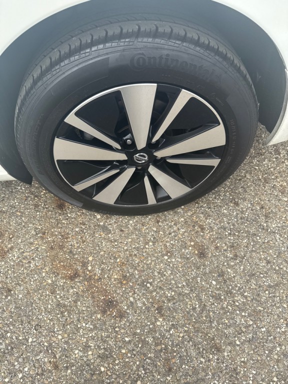 2021 Nissan Altima Image 16
