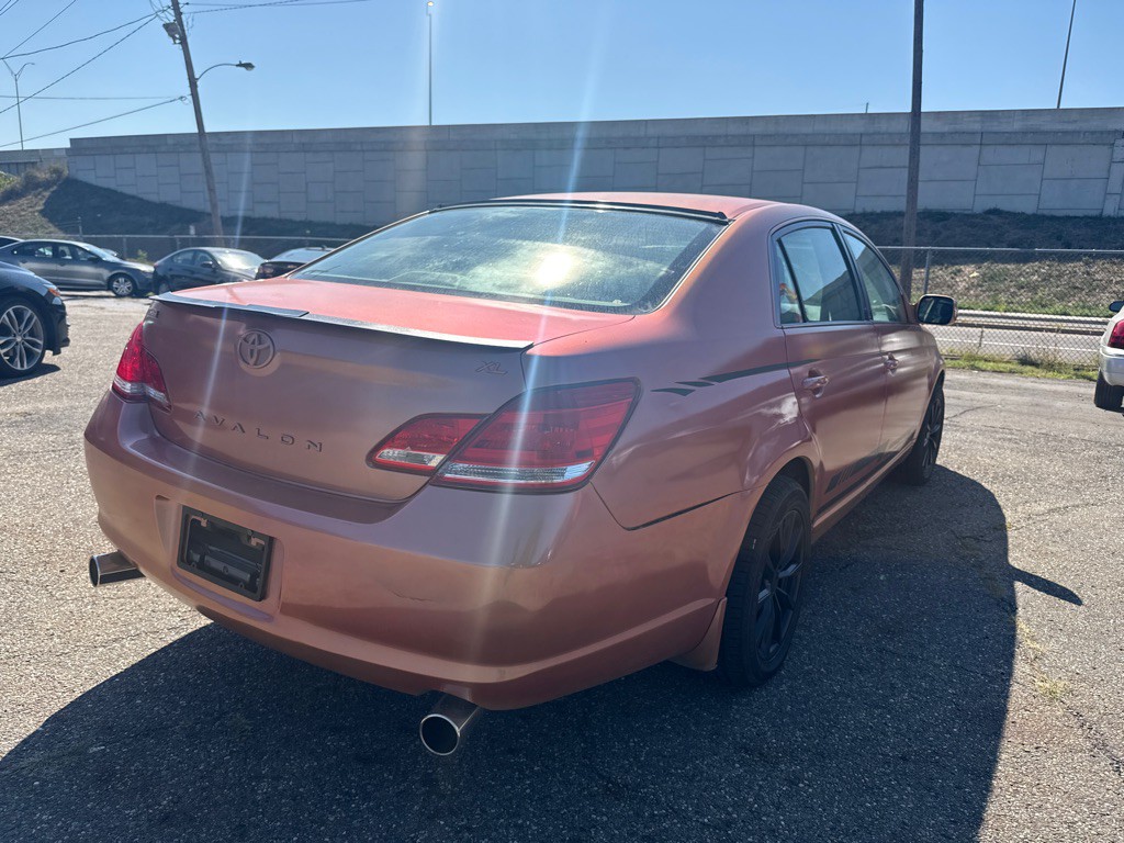 2006 Toyota Avalon Image 4