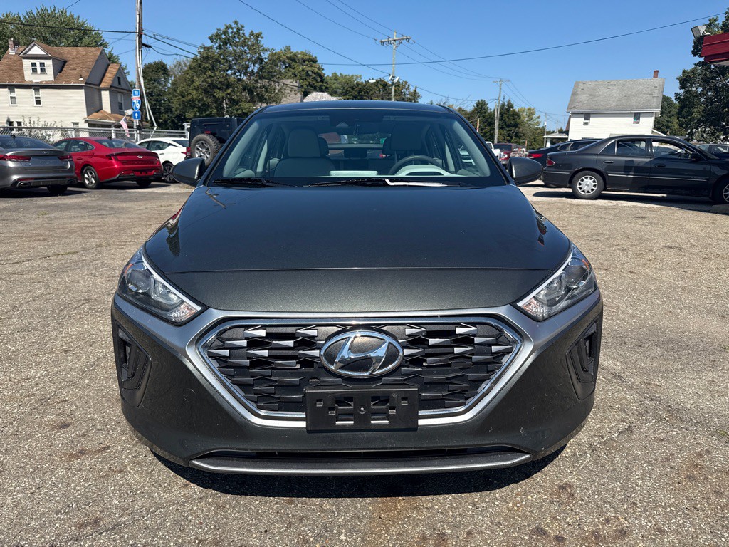 2020 Hyundai Ioniq Image 2